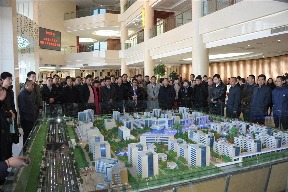 兰州市工商联组织非公经济人士参观zoty中欧集团新区项目，开展学习十九大精神暨理想信念教育实践活动