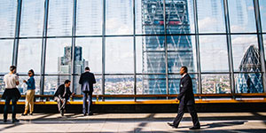 坚持“抓落实、求实事、负责任”的九字方针，积极践行“安老、扶幼、助学、济困”宗旨，勇担企业社会责任。